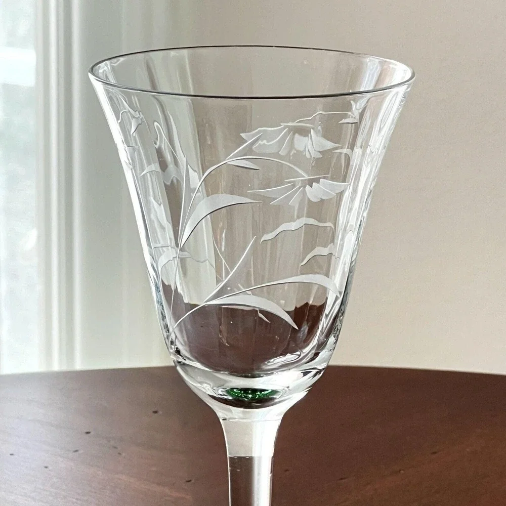 Vintage Optic Glass Wine Glasses Green Footed (5) Etched Flowers 6 5/8